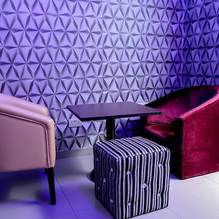 Albertville Luxury Rooms Ilesa Екстериор снимка