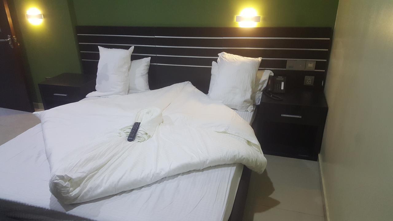 Albertville Luxury Rooms Ilesa Екстериор снимка