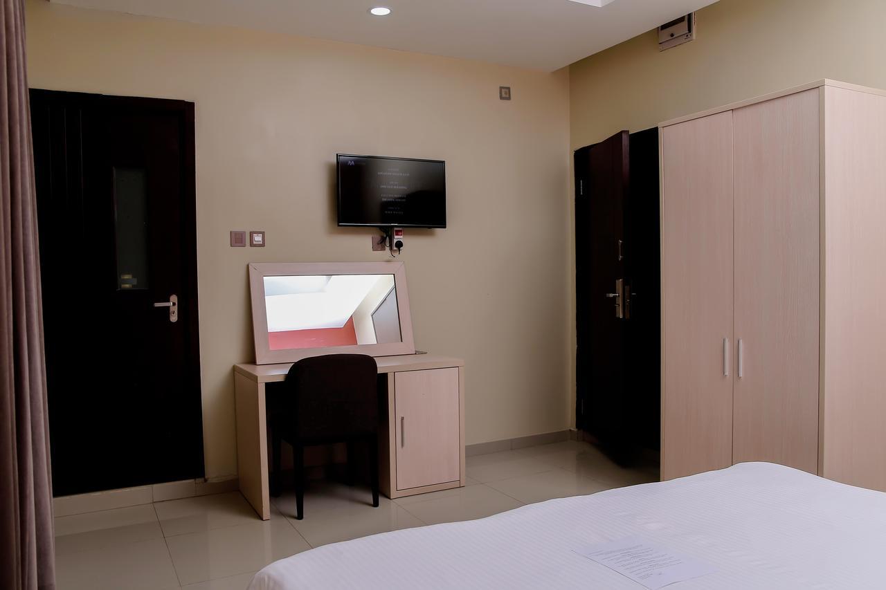 Albertville Luxury Rooms Ilesa Екстериор снимка