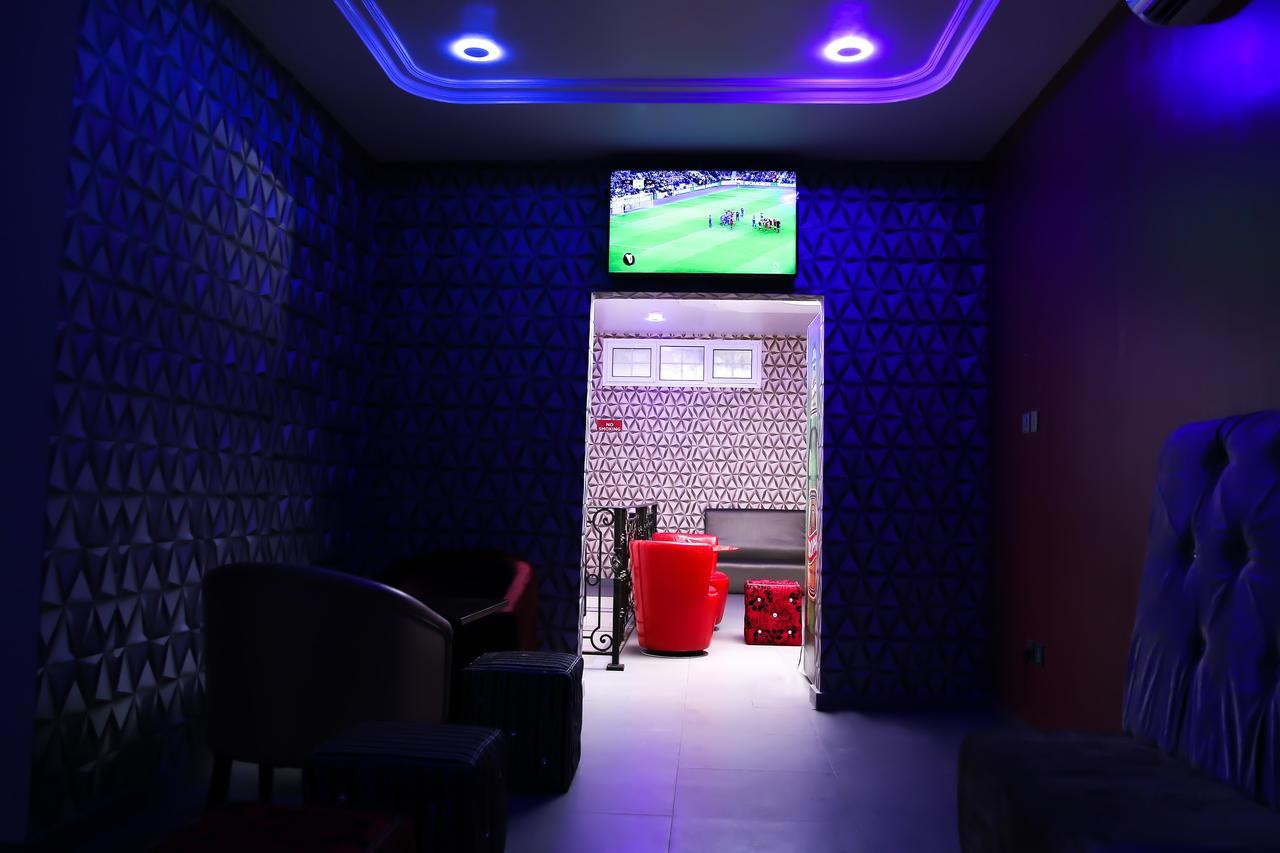 Albertville Luxury Rooms Ilesa Екстериор снимка